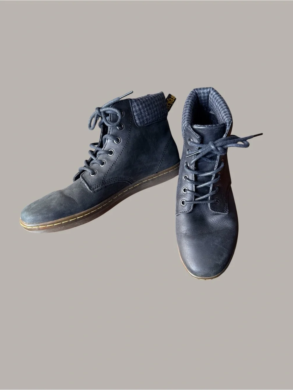 Dr. Martens Marley Men's Matte Black Lace-Up Chukka Boots - New without Tags